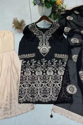 black crepe salwar suit with dupatta