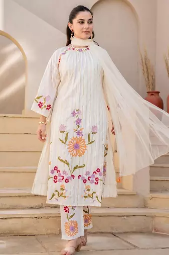 White floral embroidered cotton kurta set with net dupatta