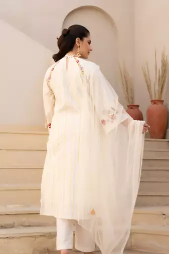 White floral embroidered cotton kurta set with net dupatta