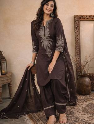 Dark brown pure cotton embroidered kurta set with farsi salwar 4