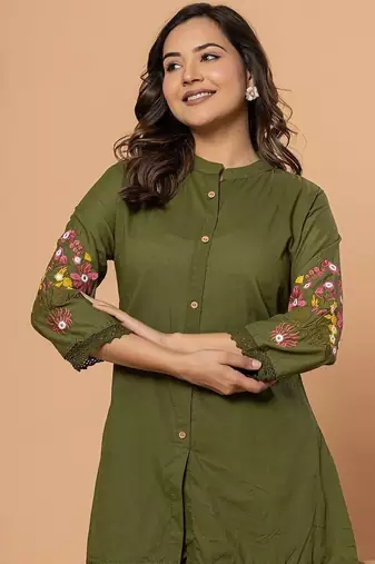 Olive green pure cotton kurta pant set with floral embroidery