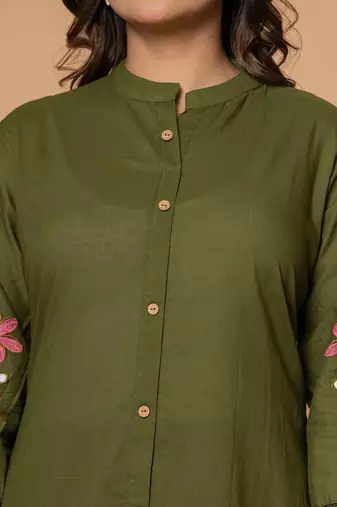 Olive green pure cotton kurta pant set with floral embroidery
