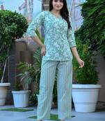 Mint green cotton co-ord set with floral print – casual wear