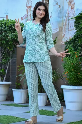Mint green cotton co-ord set with floral print     casual wear