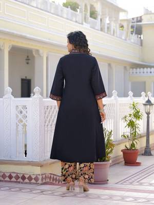Black premium cotton kurta set with handworked embroidered neckline 3