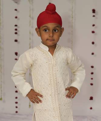 Ivory embroidered georgette kurta set 2