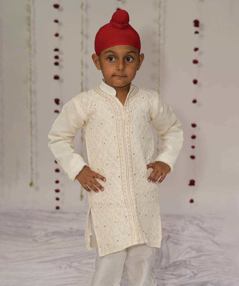 Ivory embroidered georgette kurta set
