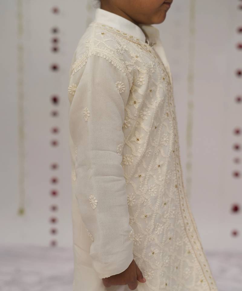 Ivory embroidered georgette kurta set