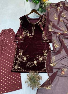 maroon velvet salwar suit dupatta 2