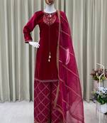 pink velvet salwar suit dupatta
