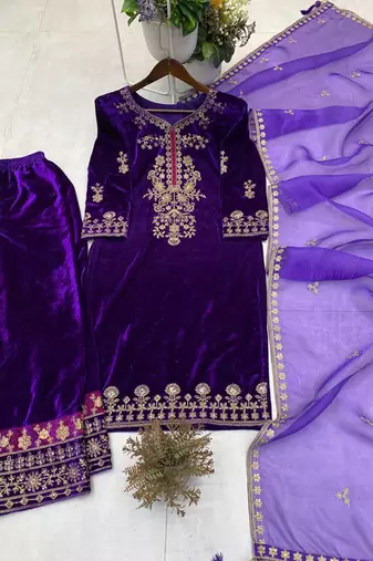 purple velvet salwar suit dupatta