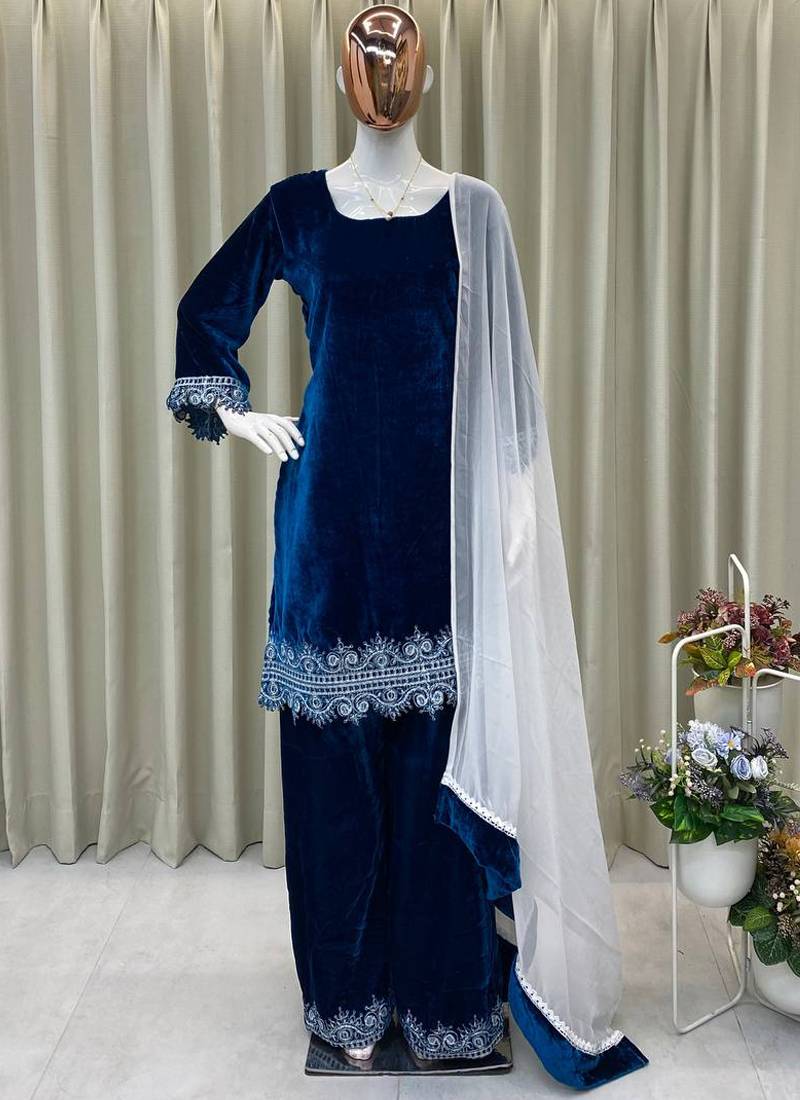 blue velvet salwar suit dupatta