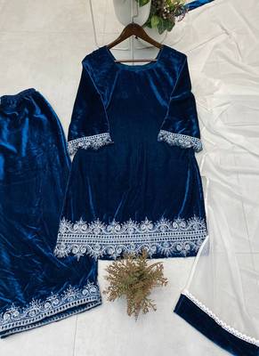 blue velvet salwar suit dupatta 2