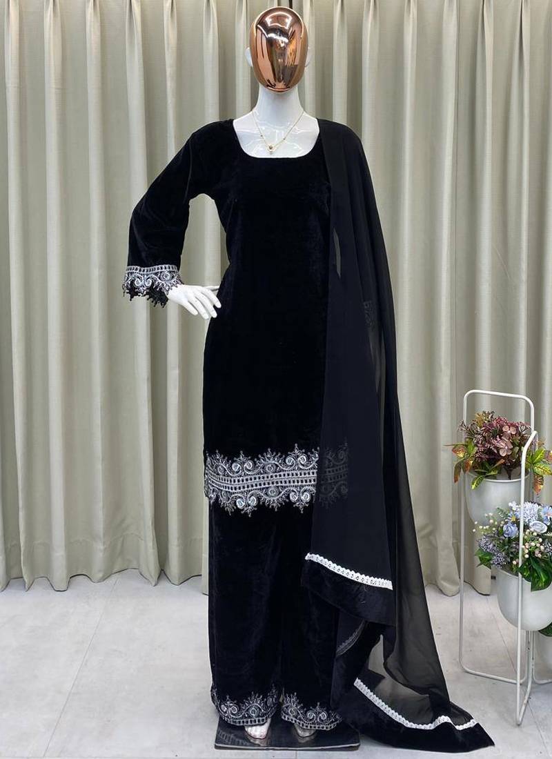 black velvet salwar suit dupatta