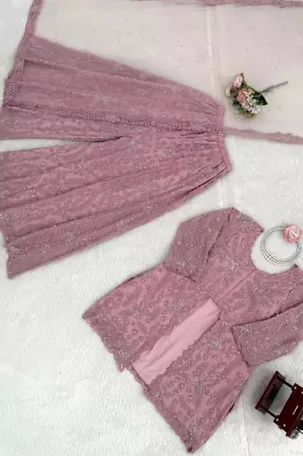 light pink faux georgette salwar suit dupatta