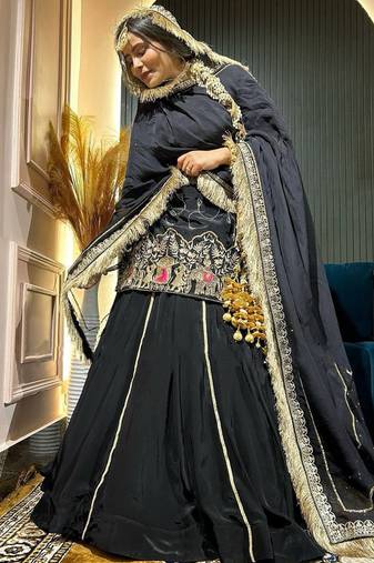 black crepe silk blend salwar suit dupatta