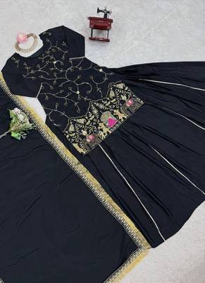 black crepe silk blend salwar suit dupatta 2