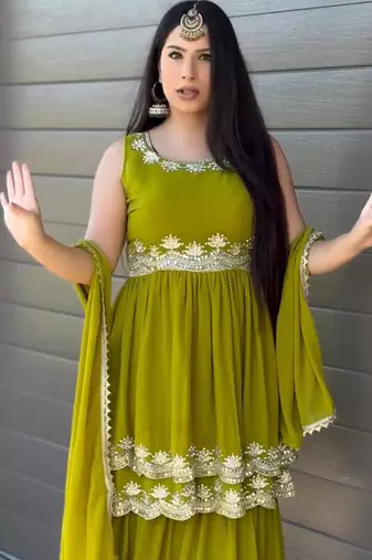 light green faux georgette salwar suit dupatta