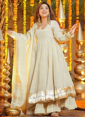 white chinon silk blend anarkali salwar suit dupatta 1