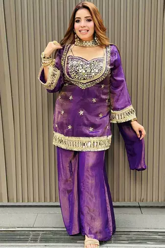 purple salwar suit dupatta