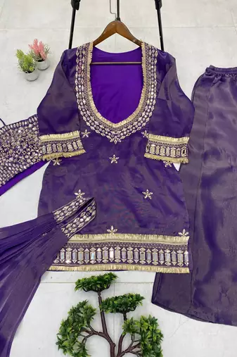 purple salwar suit dupatta