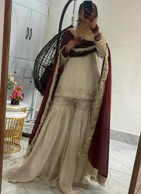 cream chinon salwar suit dupatta 1