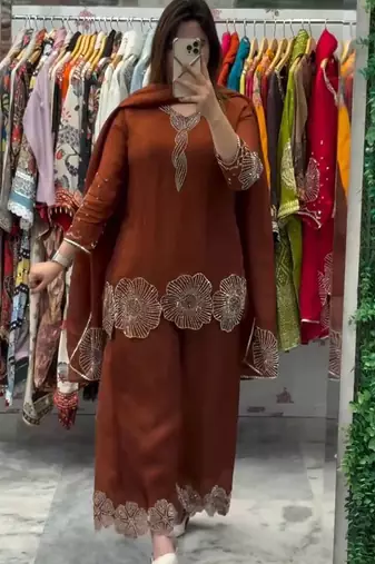 brown salwar suit dupatta
