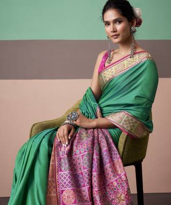 Elegant patola silk blend saree  3