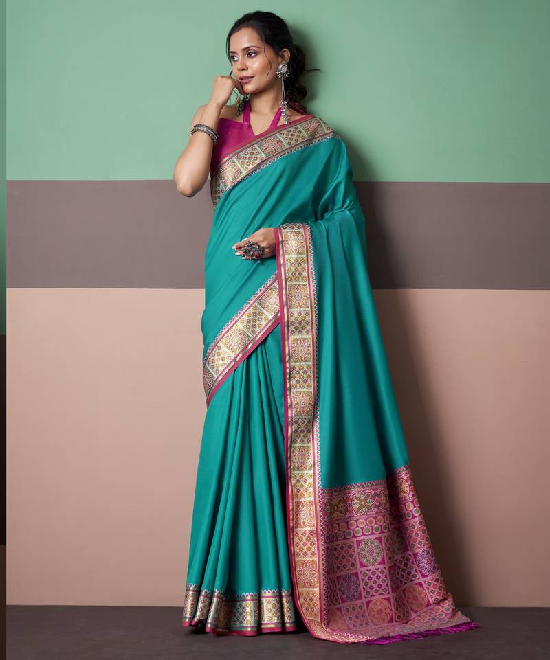 Elegant patola silk blend saree 