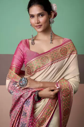 Elegant patola silk blend saree 