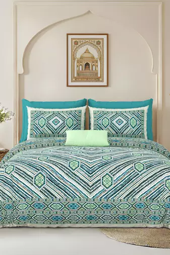 bedsheet with pillow covers for home & bedroom use