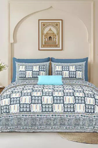 bedsheet with pillow covers for home & bedroom use