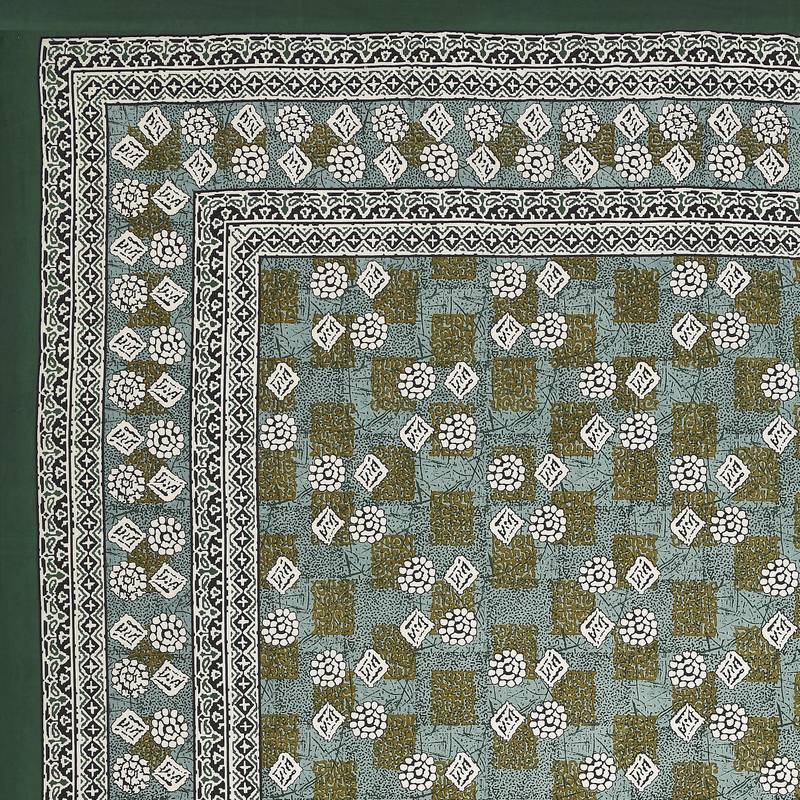 bedsheet with pillow covers for home & bedroom use
