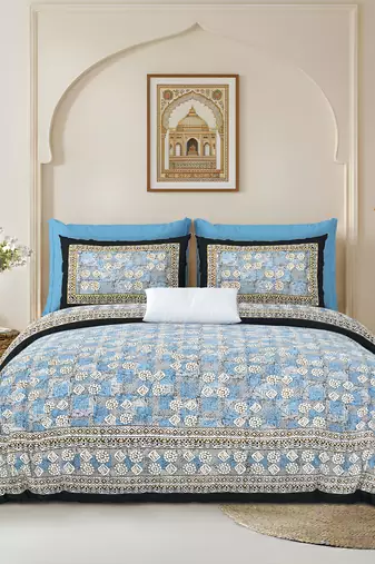 bedsheet with pillow covers for home & bedroom use