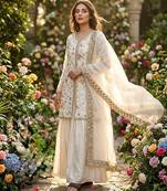 Womens heavy embroidery work kurta set