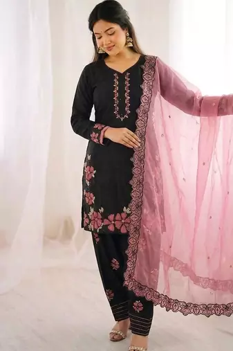 Black Roman Glass Silk Embroidered Kurta Set with Pink Dupatta and farsi salwar