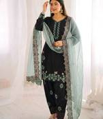 Black Roman Glass Silk Embroidered Kurta Set with green Dupatta and farsi salwar