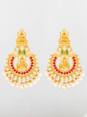  grand temple style gold plated chandelier earrings with pearl drops 2
