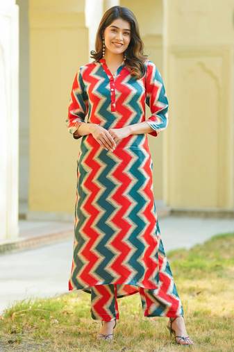 Multicolor muslin printed kurta set
