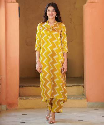 Yellow muslin printed kurta set 1