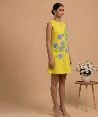 Yellow embroidered cotton poplin dress 4