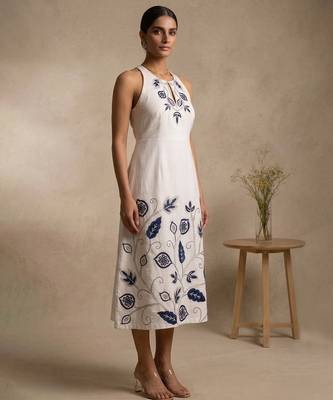 White embroidered cotton satin dress 4