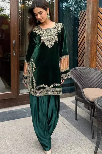 Teal blue velvet embroidered kurta set