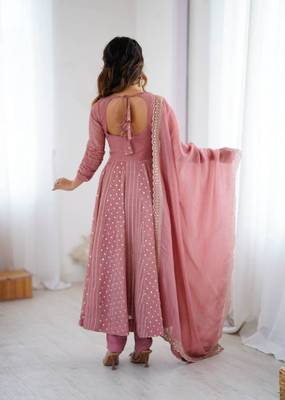 Baby pink faux georgette embroidered gown set 4