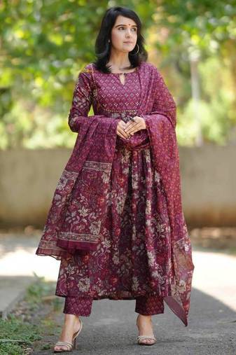 Maroon rayon printed kurta set