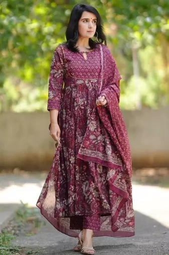 Maroon rayon printed kurta set