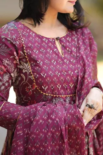 Maroon rayon printed kurta set