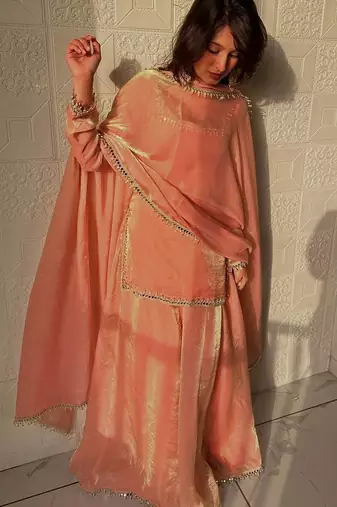 Womens new trending less and mirror work kuta set