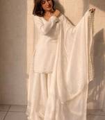 Womens new trending less and mirror work kuta set