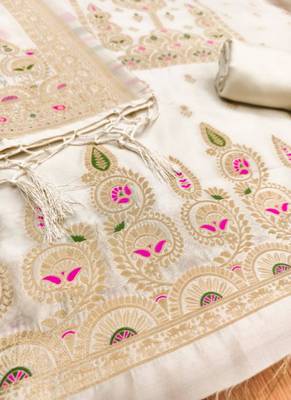 Off white banarasi printed salwaar kameez set 4
